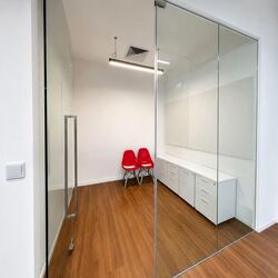 Robinson Square (D1), Office #568209301